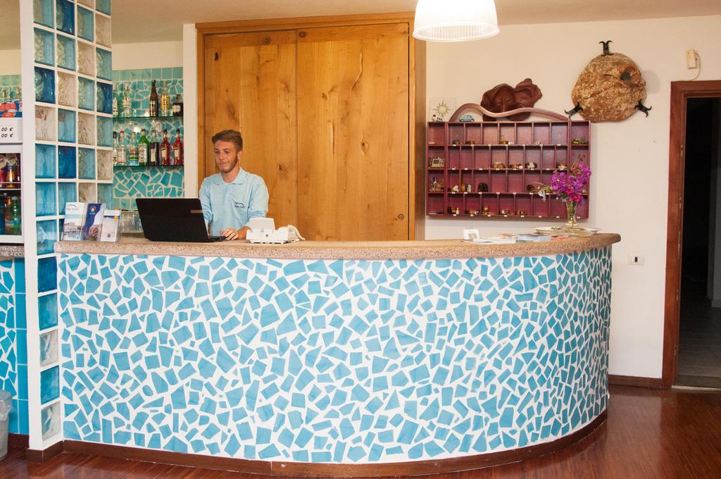 Meta Hotel سانتا تيريزا غالّورا المظهر الخارجي الصورة