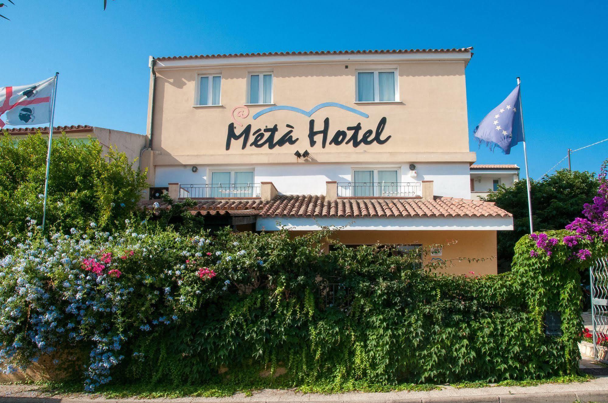 Meta Hotel سانتا تيريزا غالّورا المظهر الخارجي الصورة